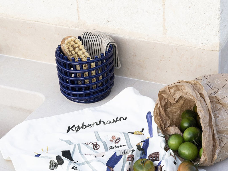 CERAMIC BASKET