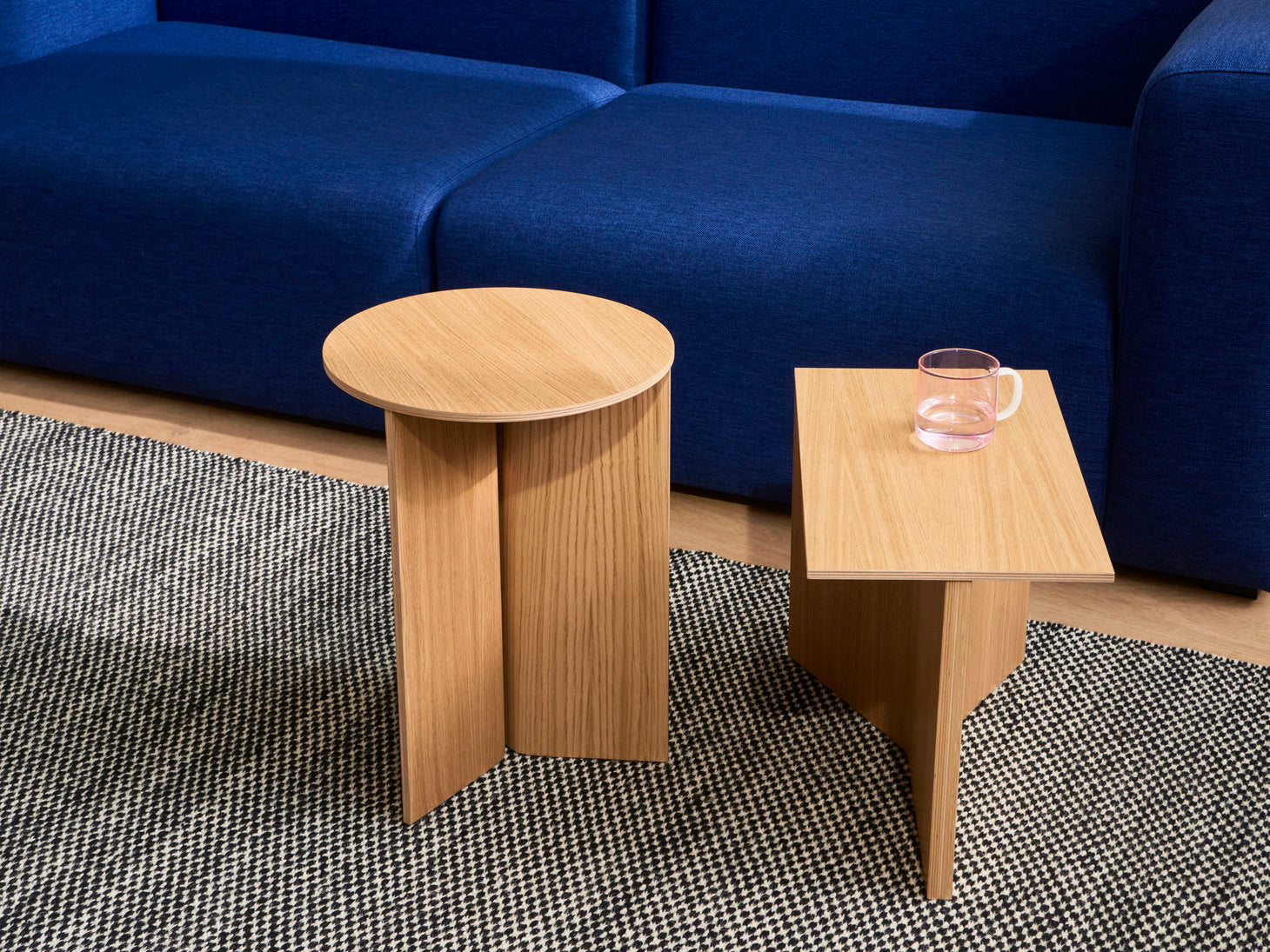 SLIT TABLE WOOD