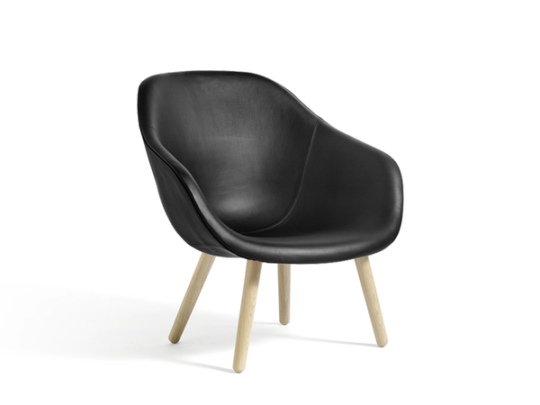 ABOUT A LOUNGE - AAL 82