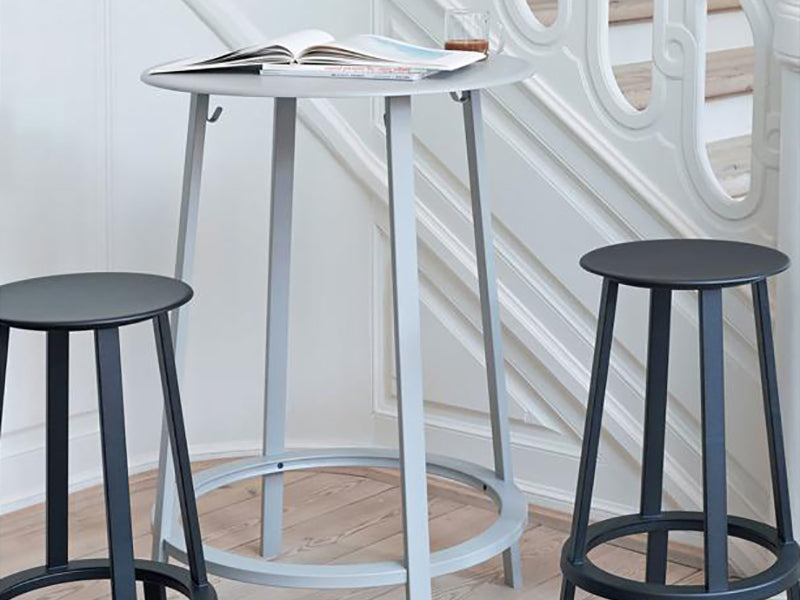 REVOLVER STOOL