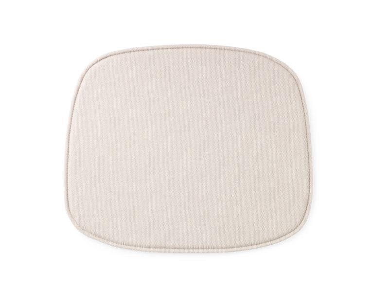 SEAT CUSHION FORM CHAIR