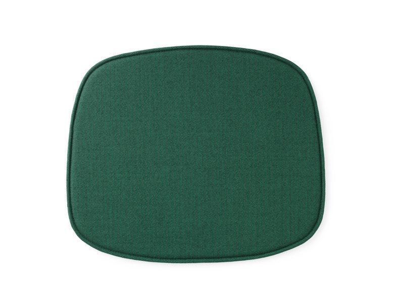 SEAT CUSHION FORM CHAIR