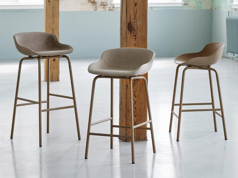 HYG BARSTOOL STEEL BASE FRONT UPHOLSTERY