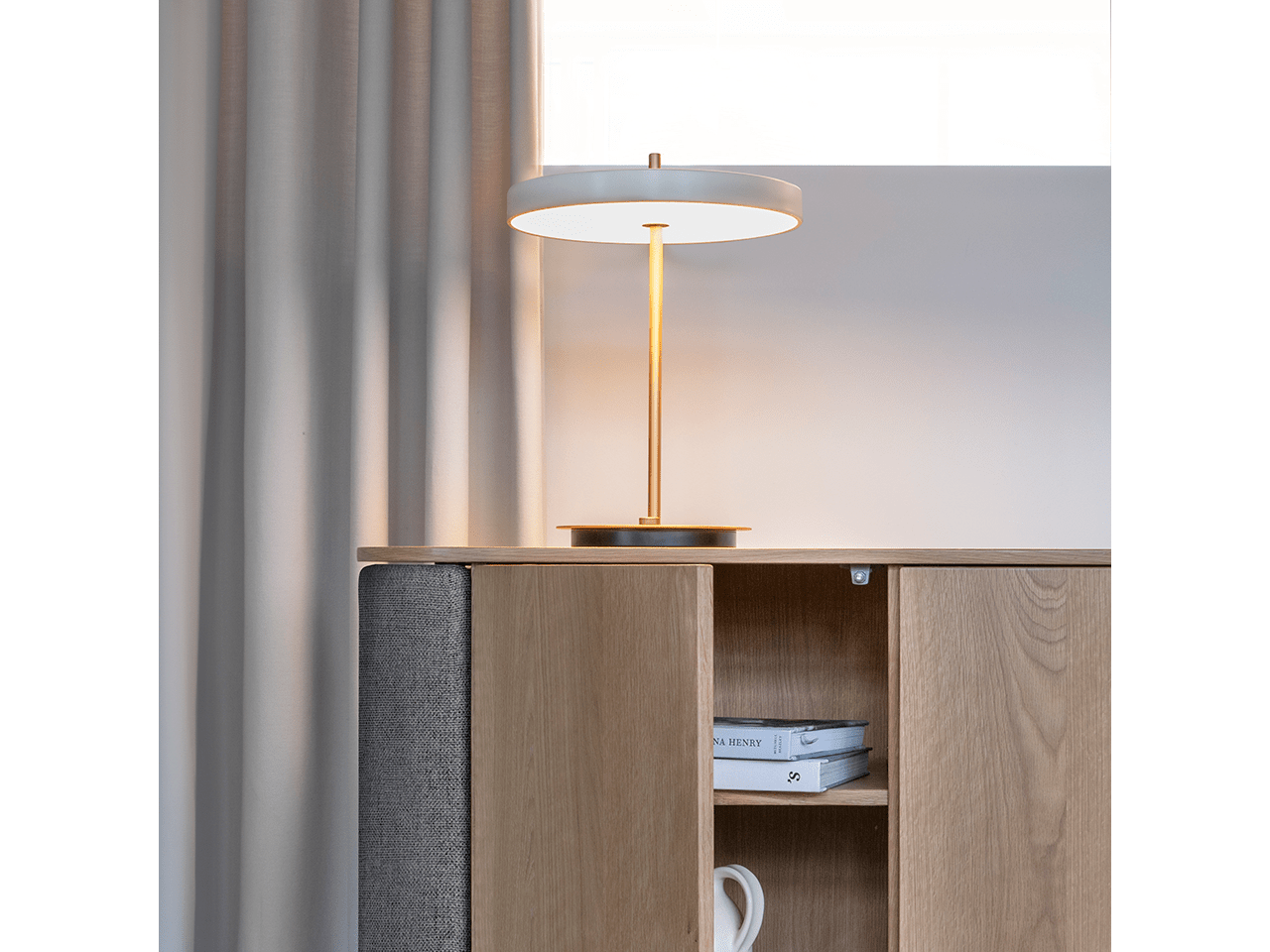 ASTERIA | TABLE LAMP