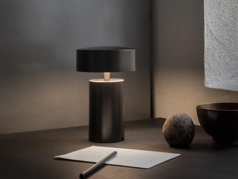 COLUMN TABLE LAMP